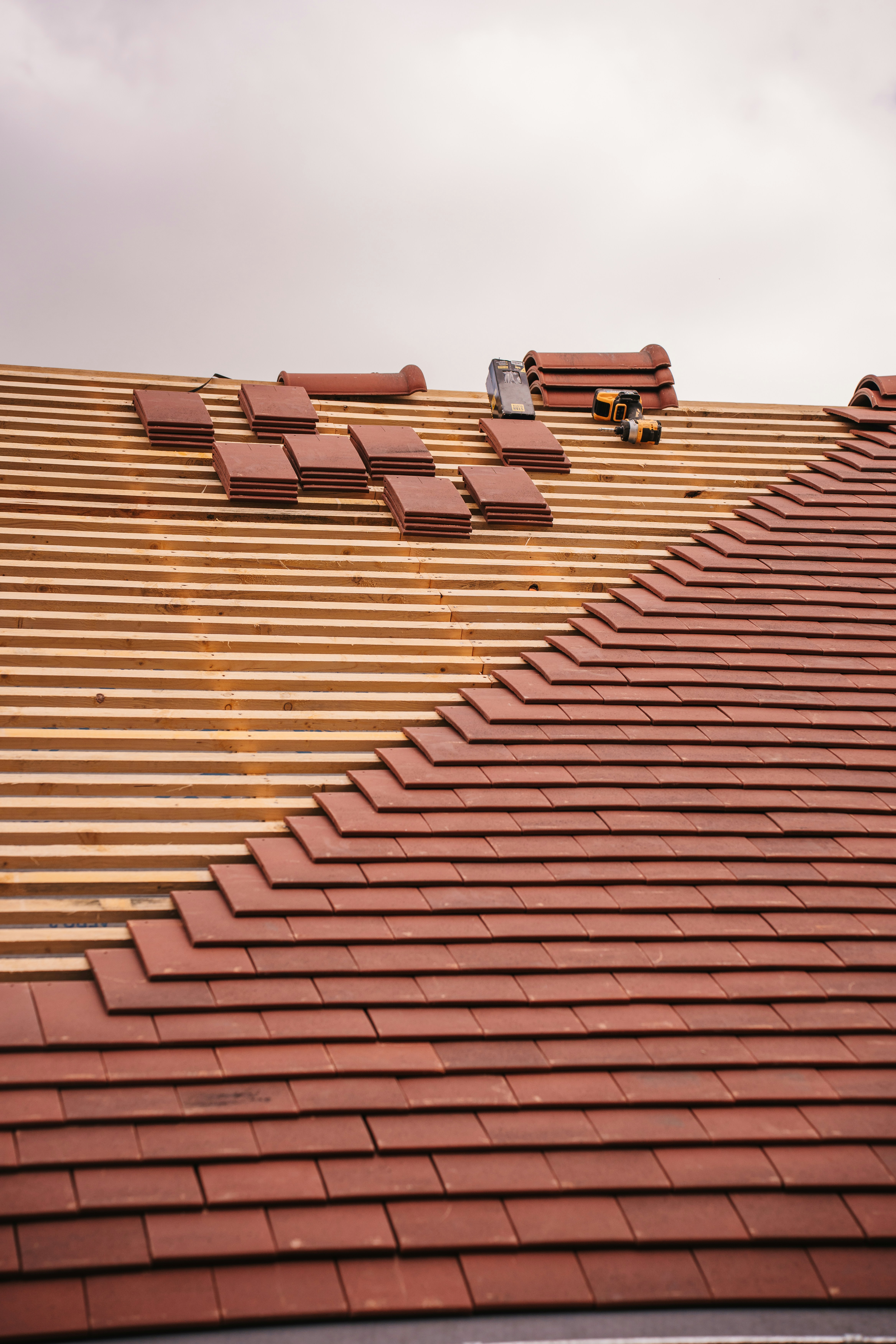 refaire toiture -tuiles rouges